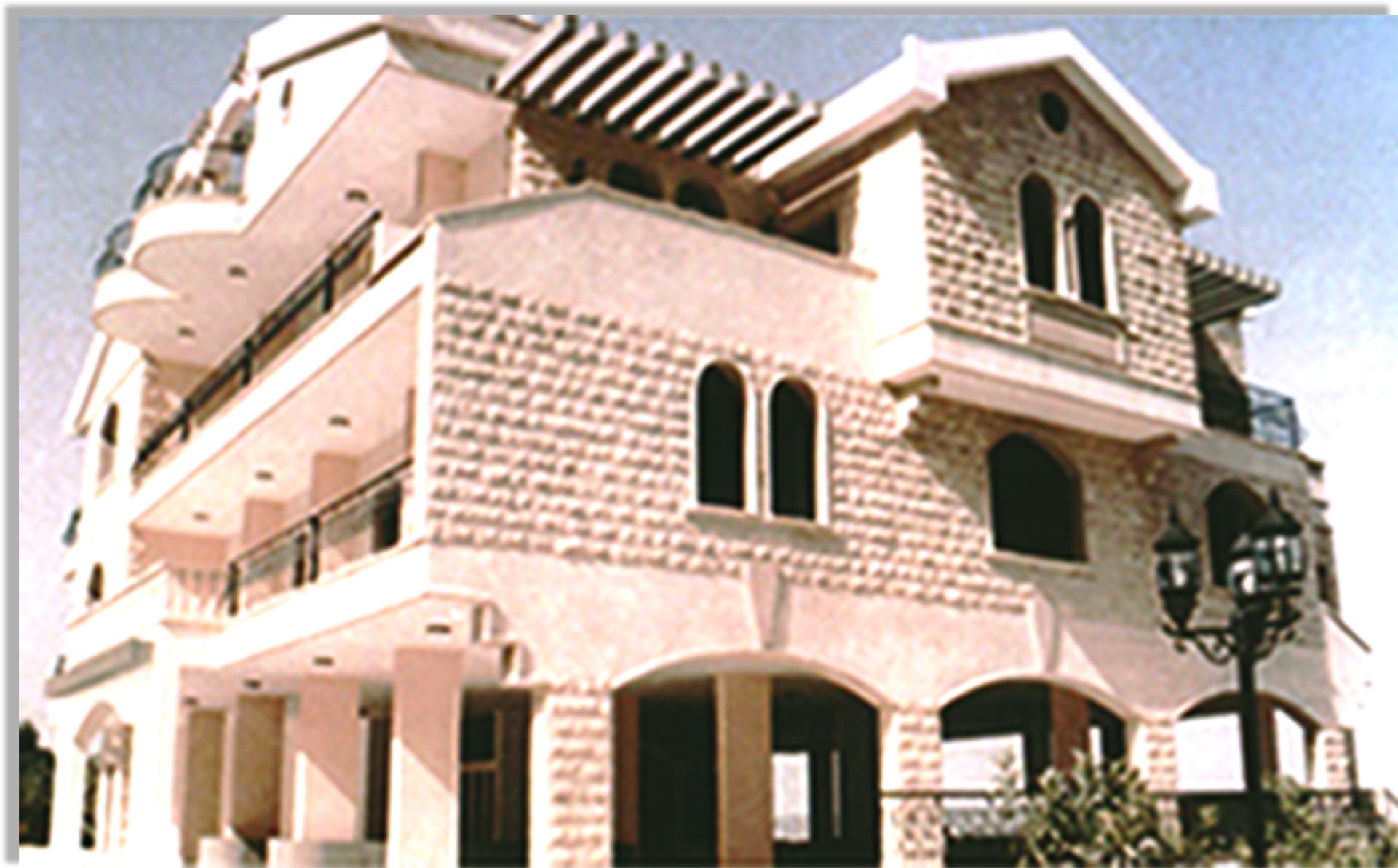 Luxurious Villas 1