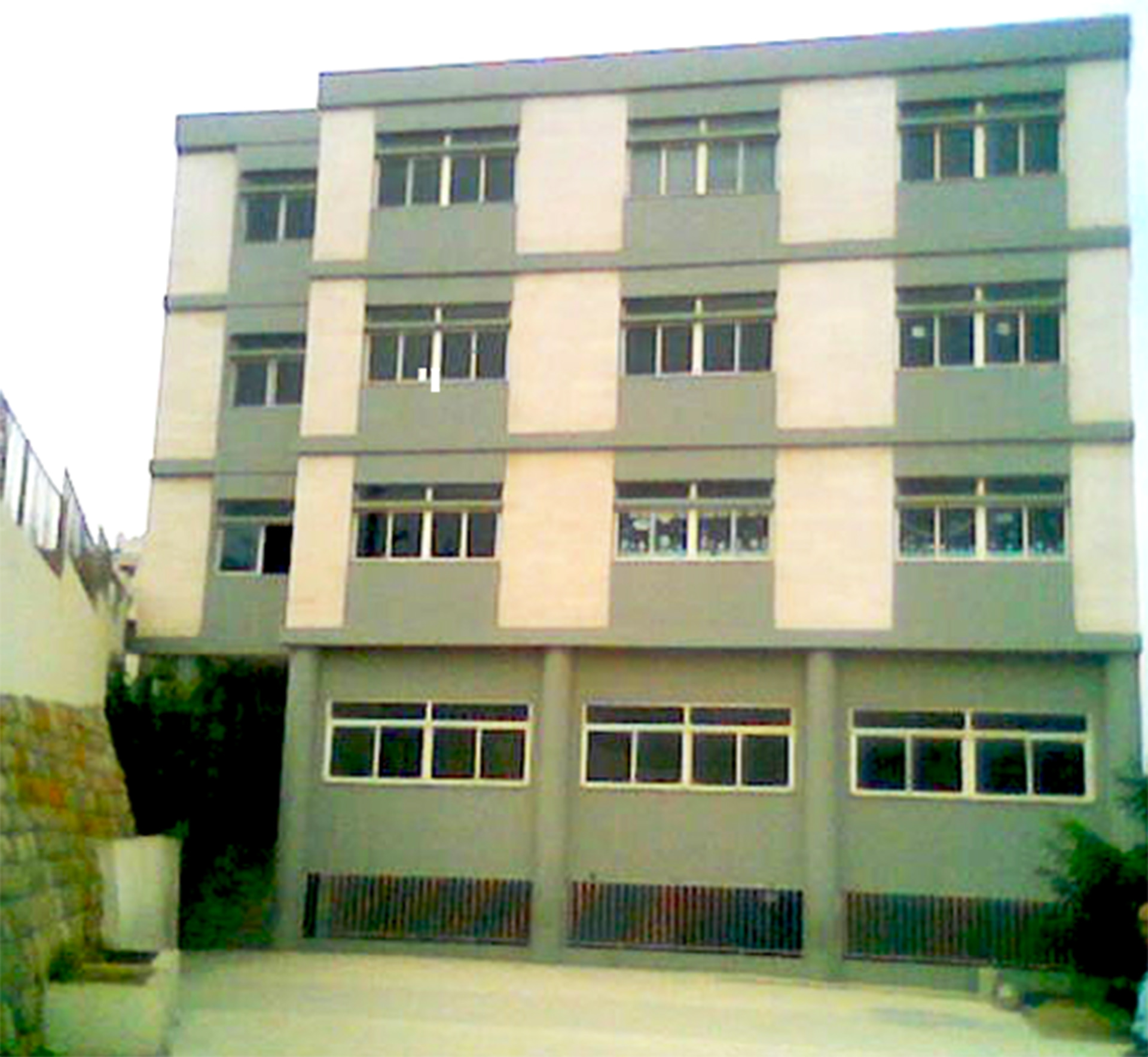 Baysour And Baawerta Schools