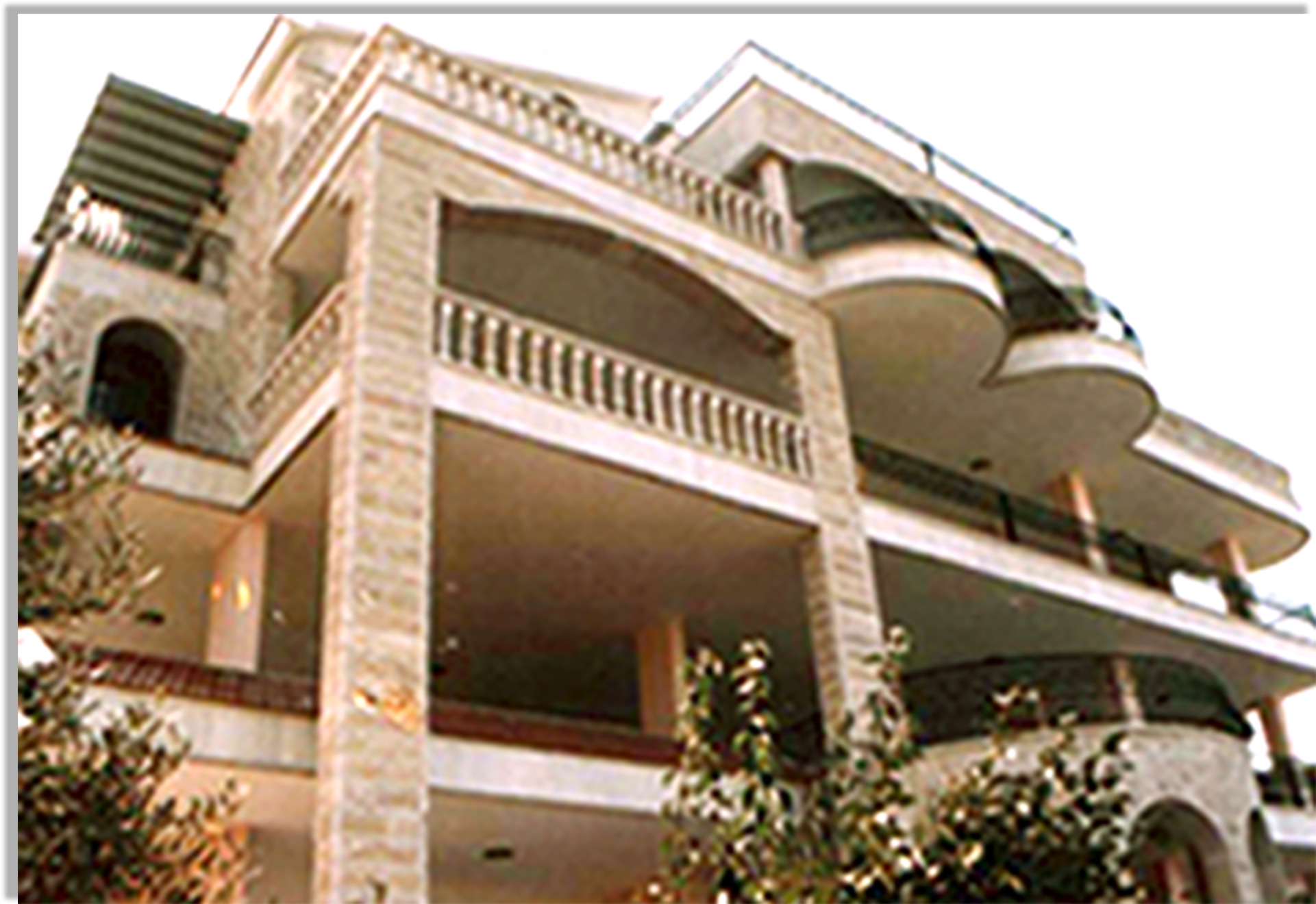 Luxurious Villas 1