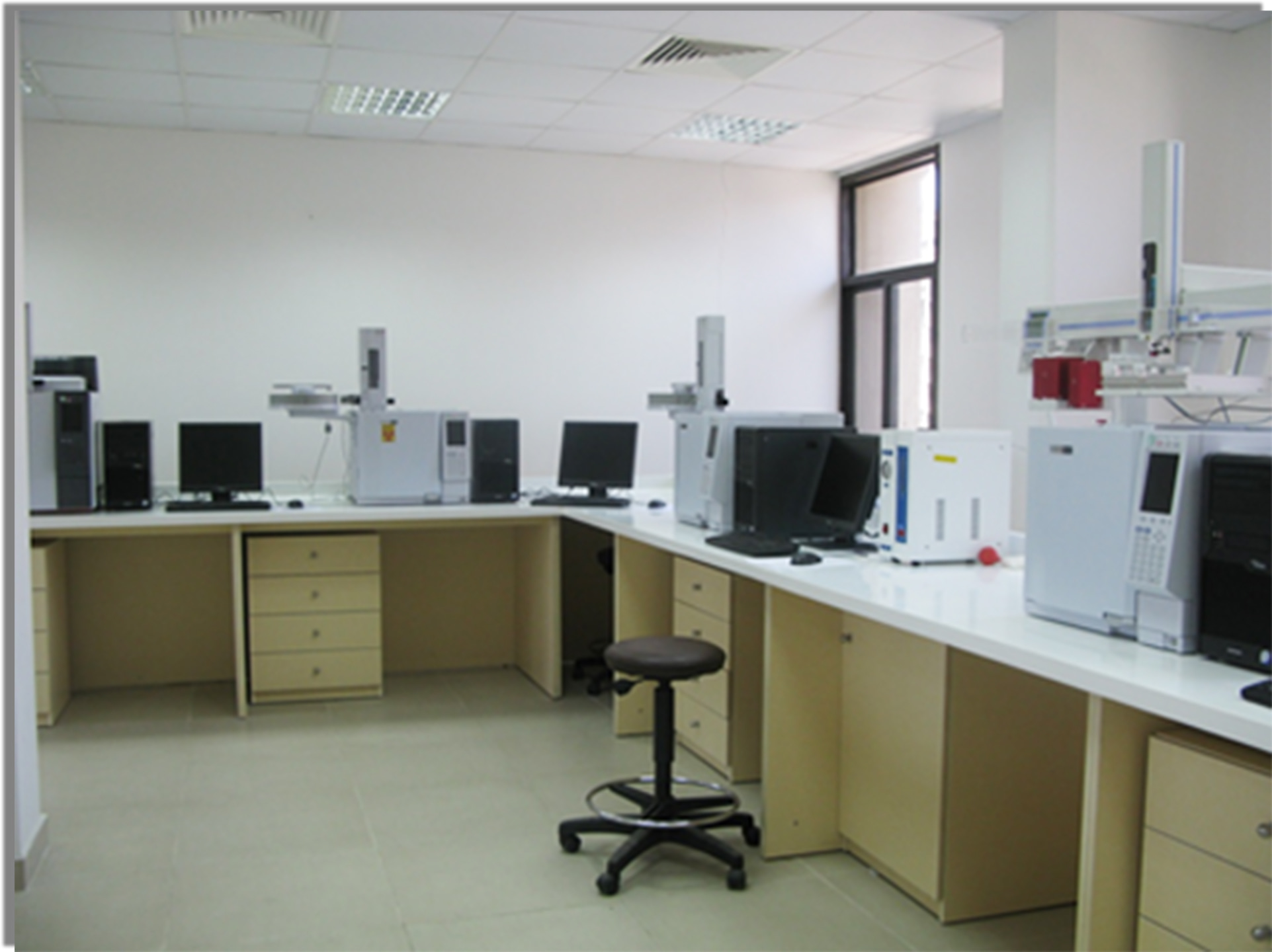 Forensic Lab (Chemistry & Toxicology)